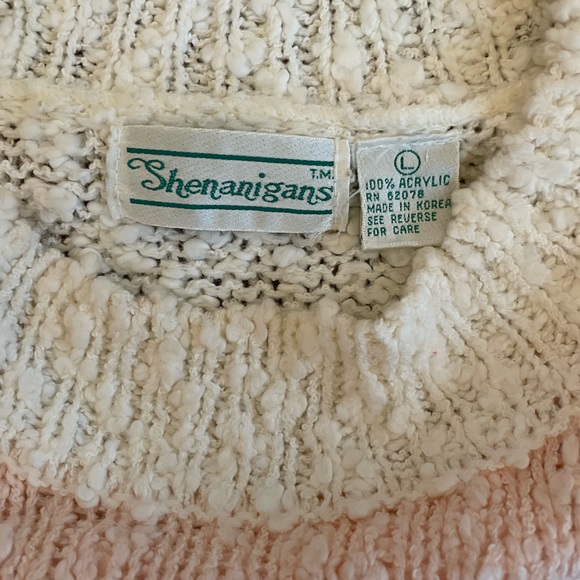 Vintage Shenanigans Floral Appliqué Short Sleeve Textured Sweater Size L… - Picture 8 of 10